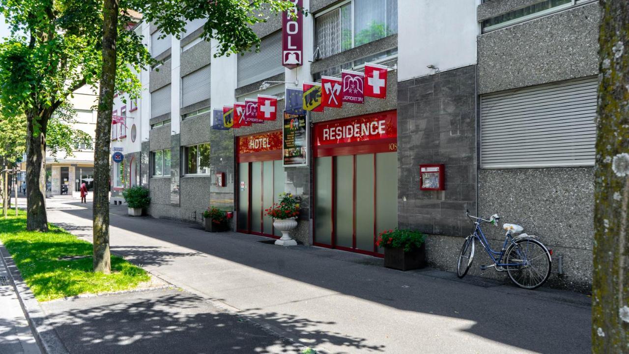 Metropol Hotel Бил Екстериор снимка